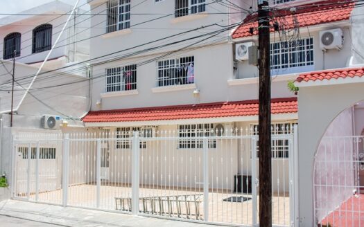 Edificio y casa para Inversión Punta Allen