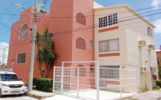 Condominio Alhambra