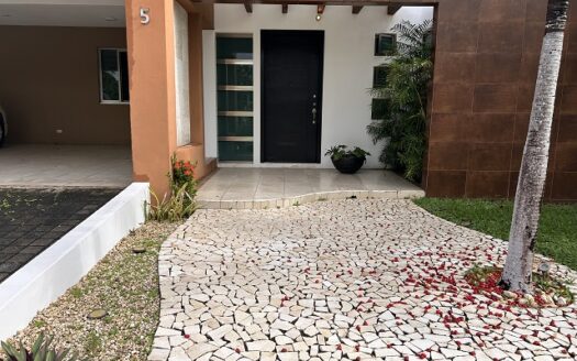 Casa en Villa Magna