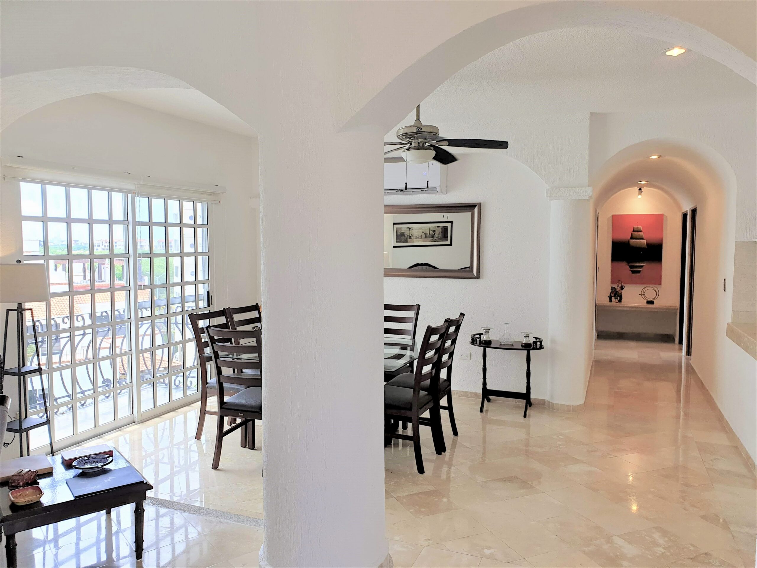 Departamento Amueblado en zona Residencial